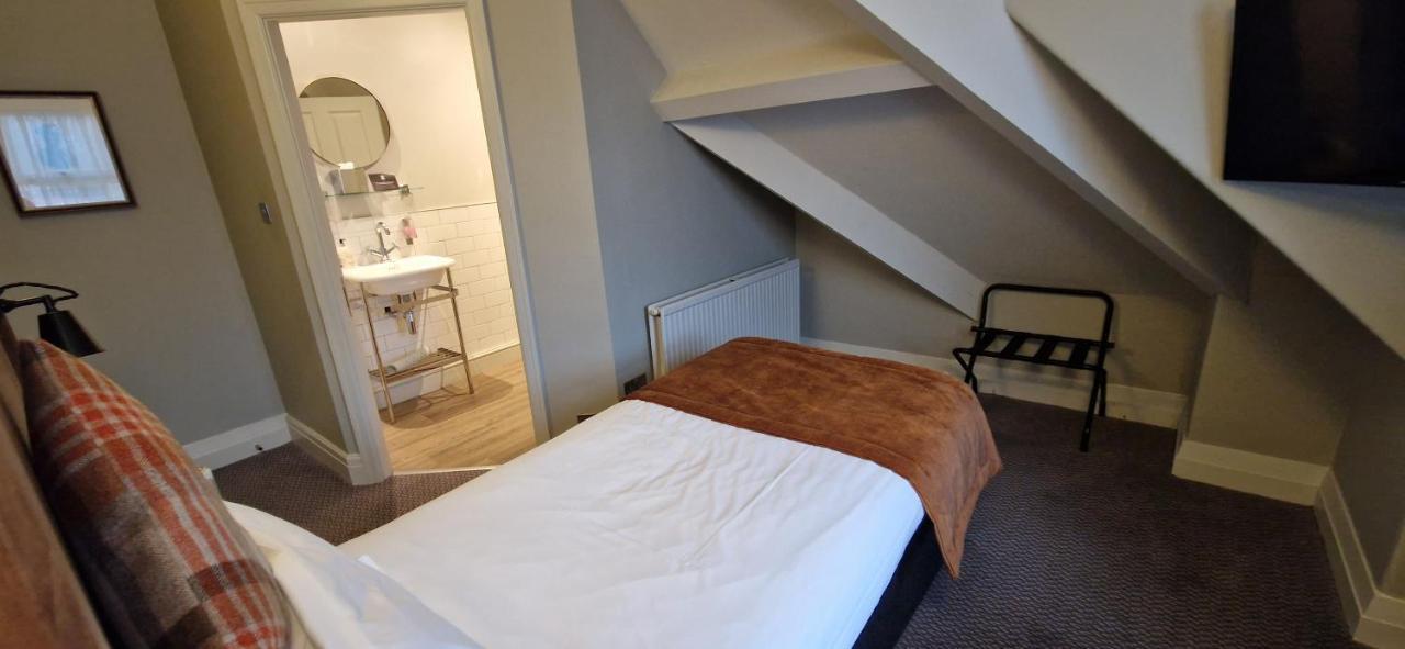 The Cross-Keys Hotel Knutsford Eksteriør billede